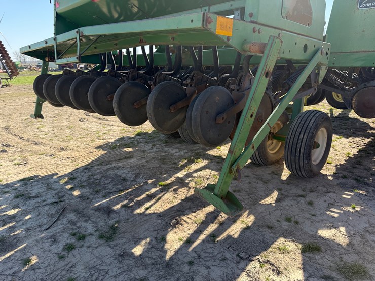 john-deere-455-image-19