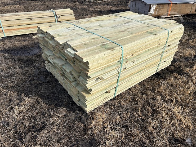 325x-wood-fence-pickets-image-1