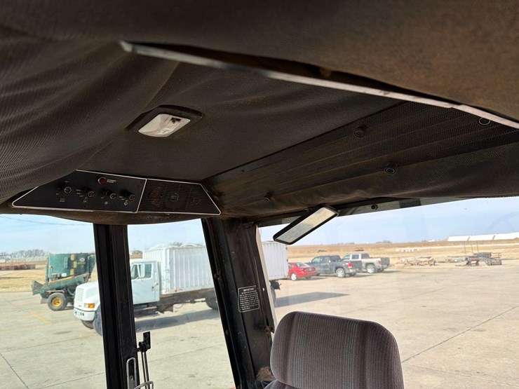 international-1086-image-45