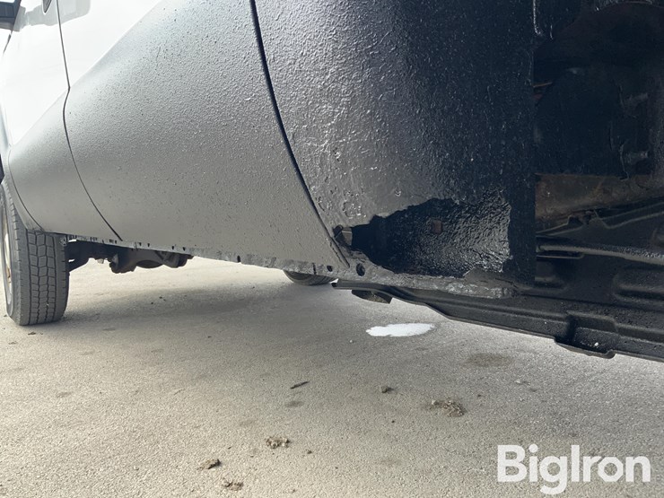 2013-ford-f250-xl-image-16