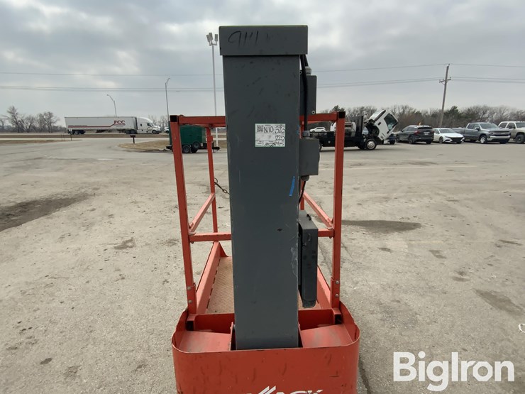 2017-skyjack-sj12-image-10