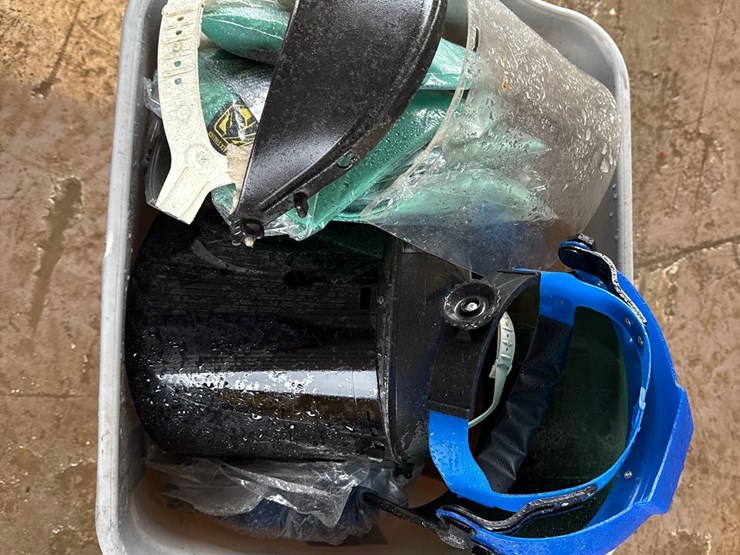 misc.-box-of-face-shields-image-3