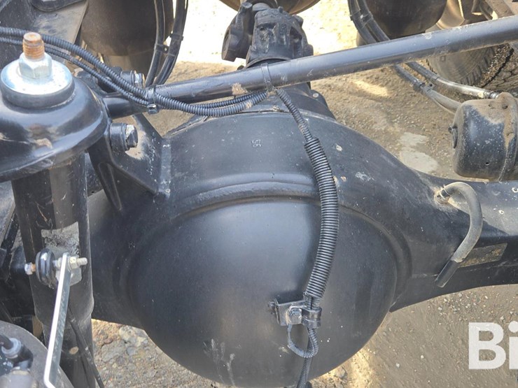 2022-peterbilt-389-image-19