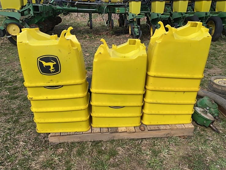 john-deere-14-image-1