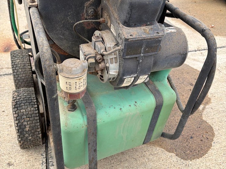 tnt-hot/cold-waterpower-washer-image-10