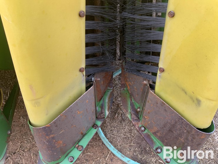 2004-john-deere-7460-image-16