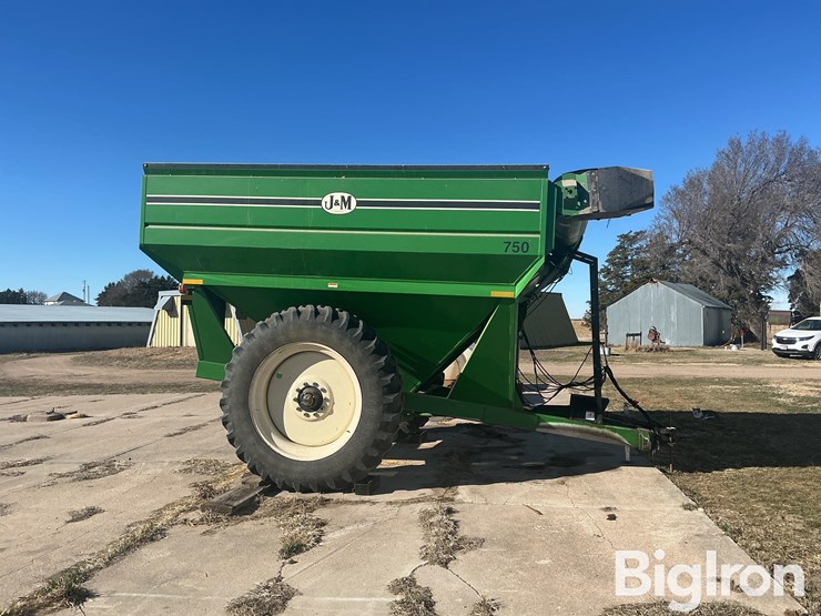 j&m-750-image-4
