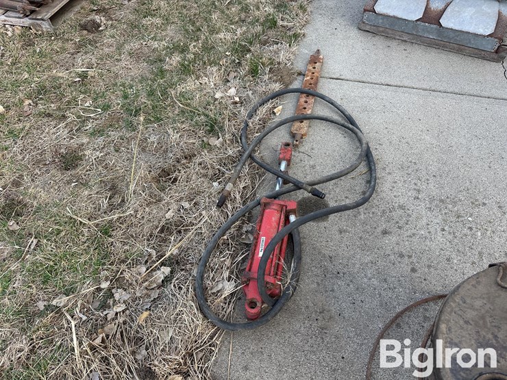 international-3-image-8