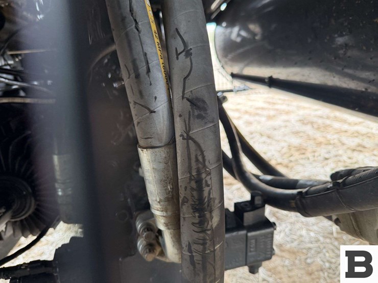 2020-case-ih-8250-image-36