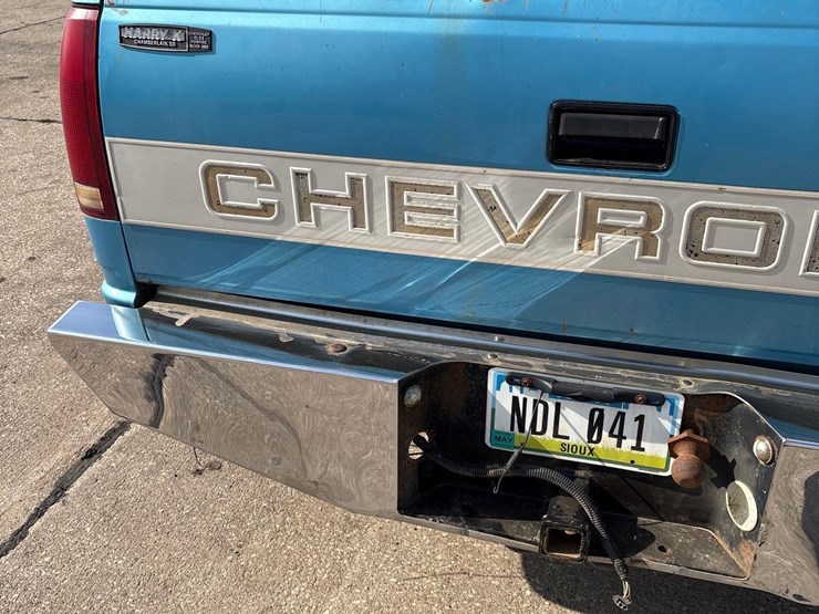 1994-chevrolet-silverado-1500-image-34