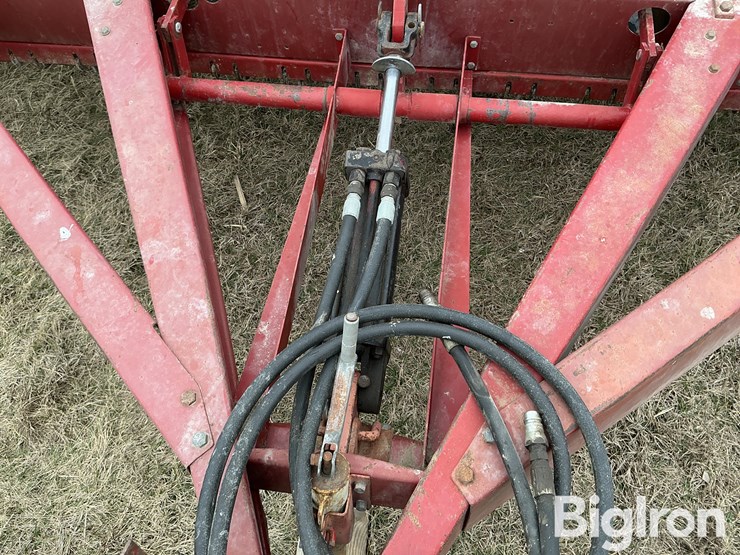 international-5100-image-11