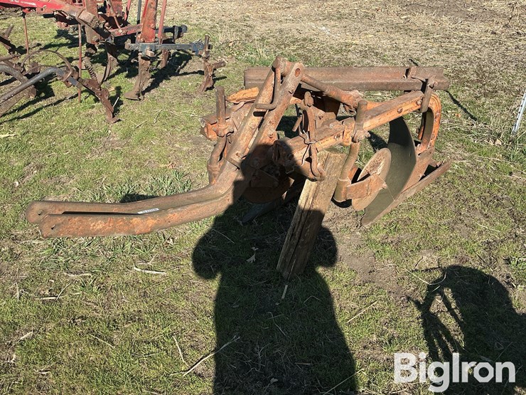 2-bottom-plow-image-3