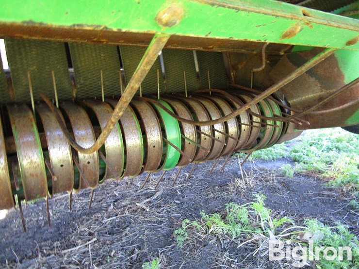 1998-john-deere-566-image-17