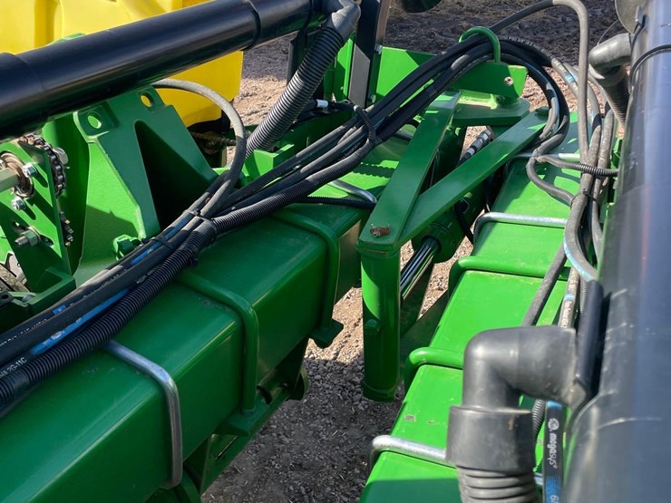2012-john-deere-1760-image-51