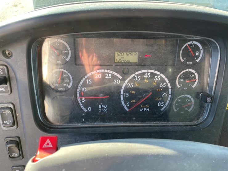 2006-caterpillar-c7-image-47