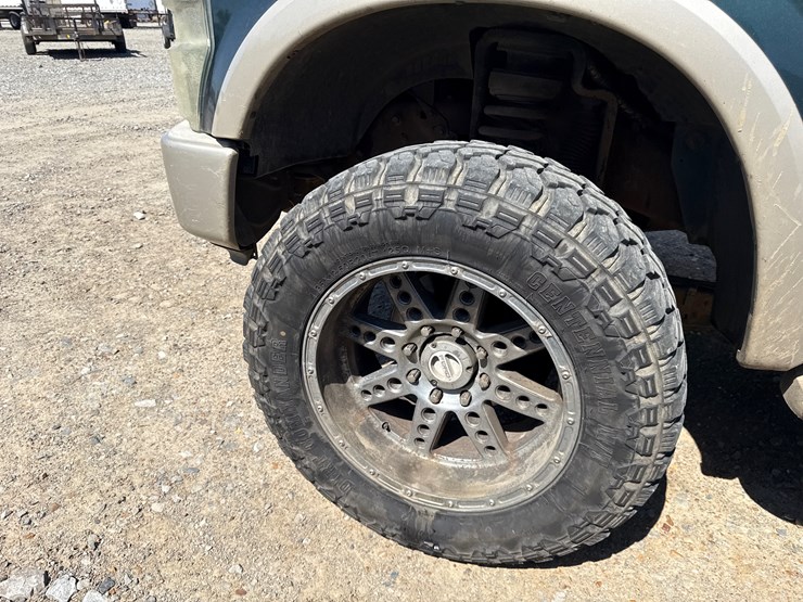 2008-ford-f250-king-ranch-image-16