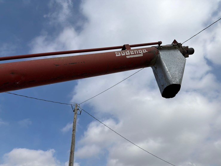 sudenga-8”-x-30ft-truck-auger-image-7