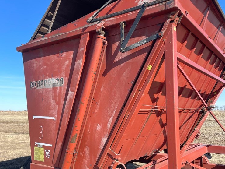 richardton-700-image-11