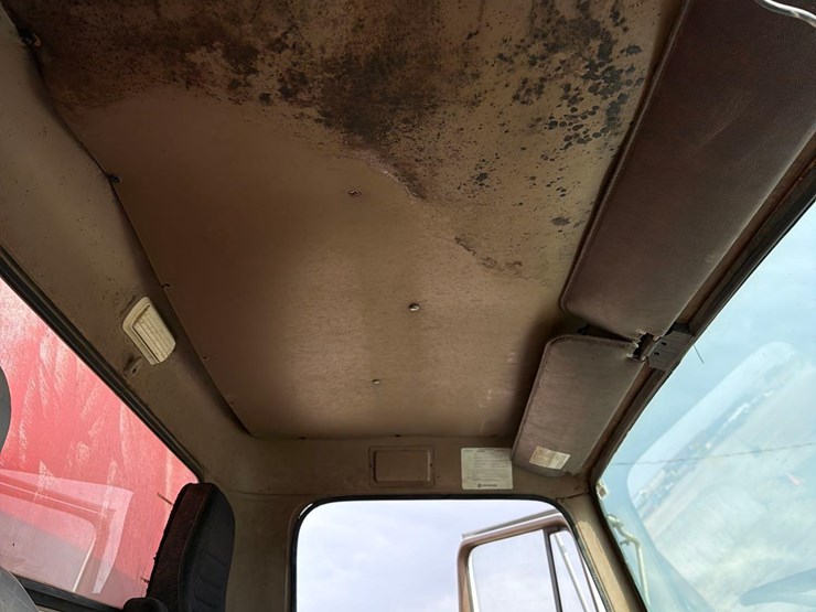 1980-international-s1900-image-58