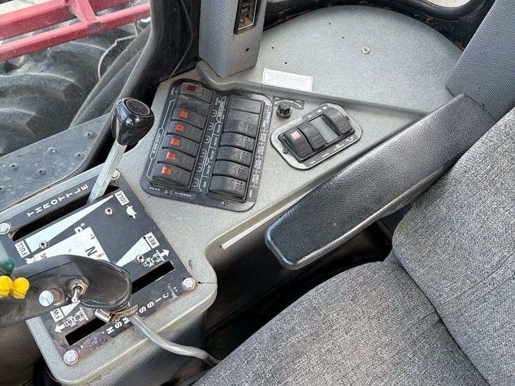 2000-case-ih-1200-image-79