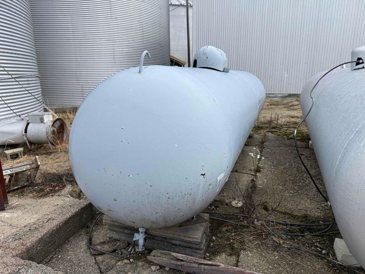 propane-tank-1000-gal-image-2
