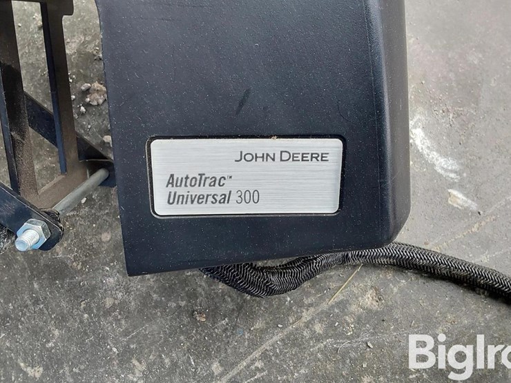 john-deere-3000-image-15