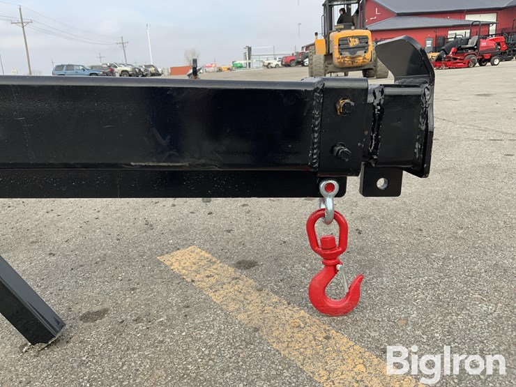 2025-massey-ferguson-730-image-14