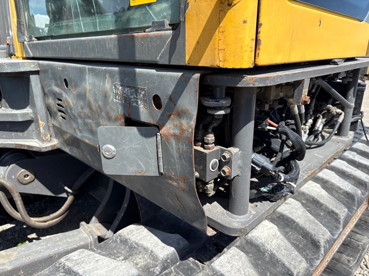 volvo-ecr88-image-12