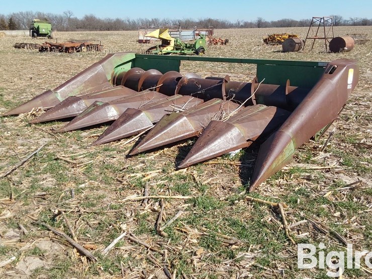 john-deere-653-image-1