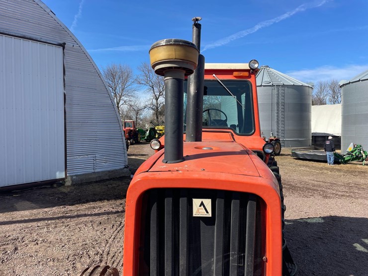 allis-chalmers-7040-2wd-tractor—1-owner-image-10