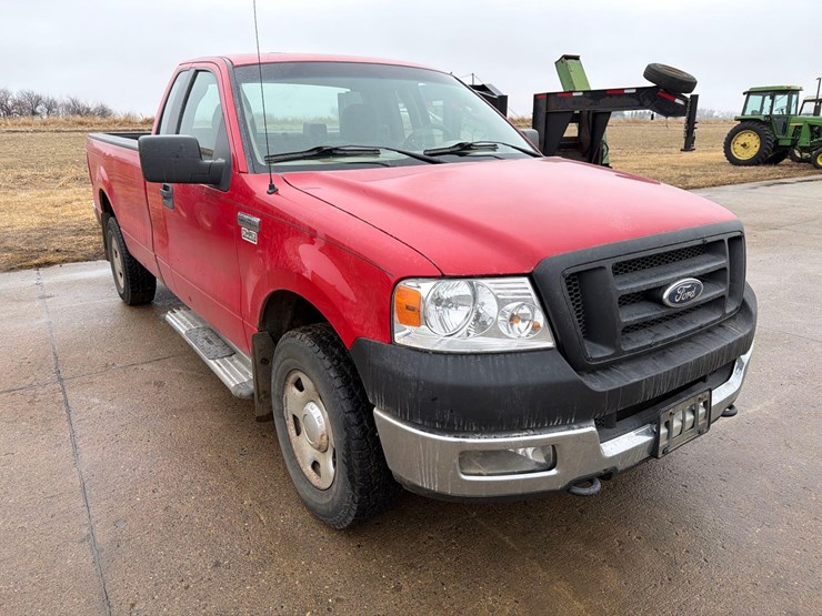 2005-ford-f150-image-13