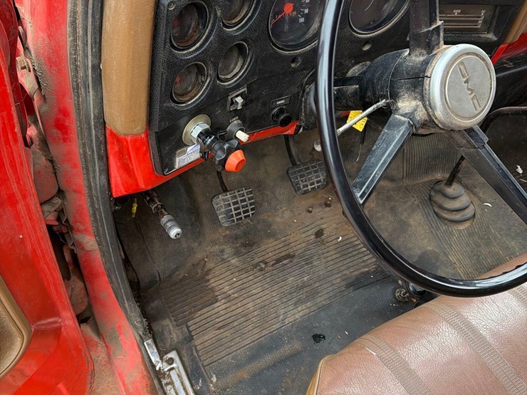 1974-gmc-5000-image-37