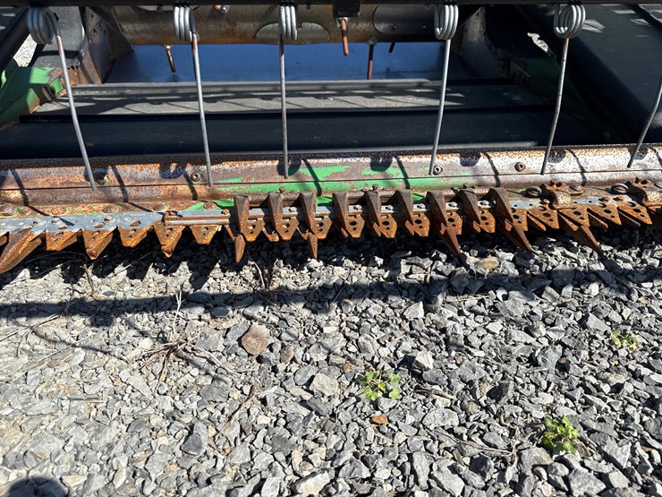 john-deere-630d-image-14