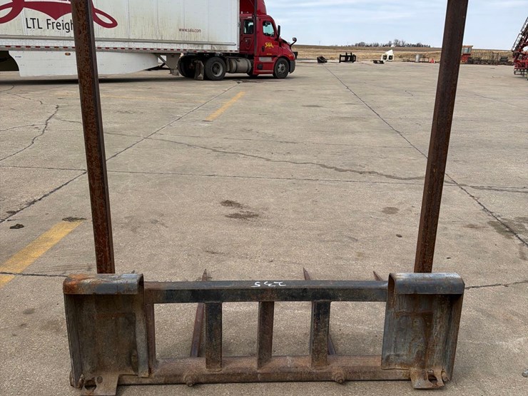 new-holland-7514-image-23