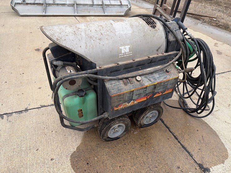 tnt-hot/cold-waterpower-washer-image-9