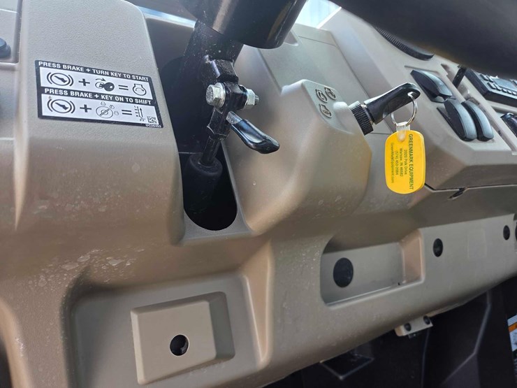 2024-john-deere-gator-image-57