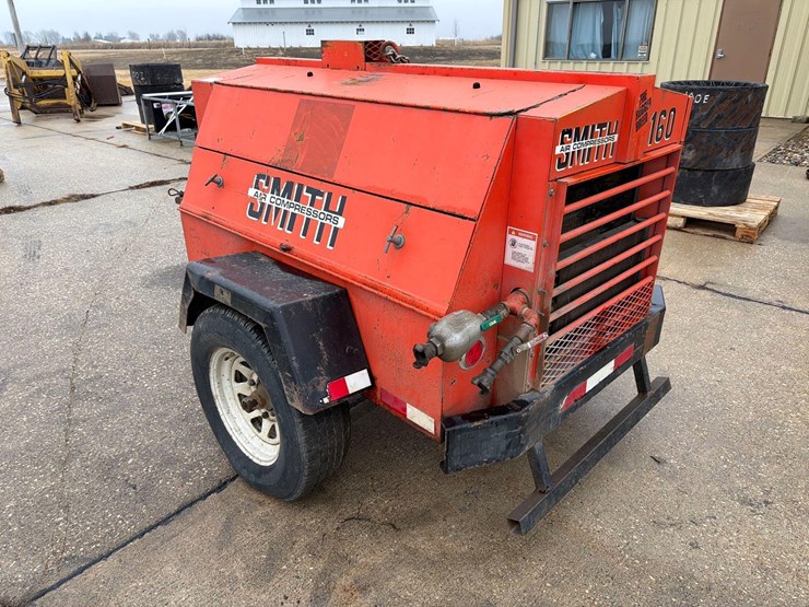 1997-smith-160gp-portable-air-compressor-image-3
