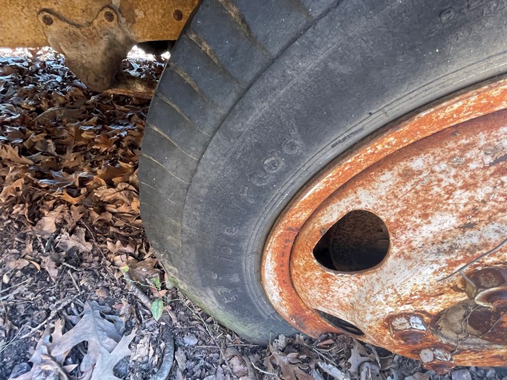 chevrolet-60-image-12