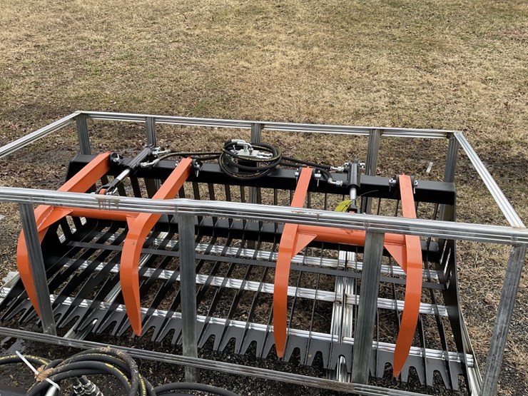 2025-pabreak-skid-steer-rock-grapple-bucket-(new)-image-1