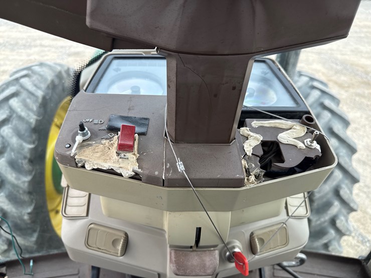 john-deere-7420-image-41