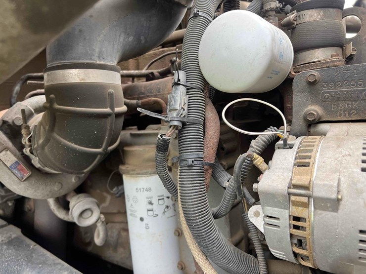 1995-ford-l8000-image-9