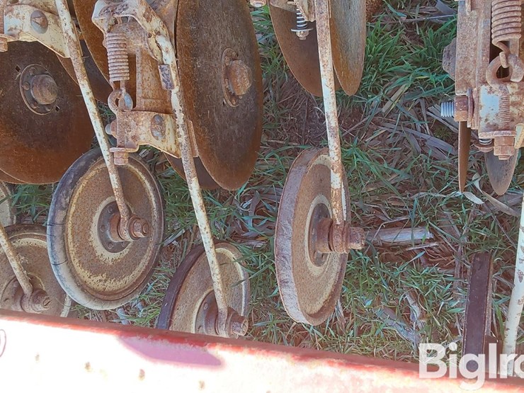 international-510-image-19