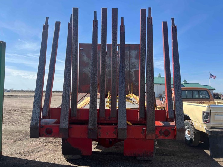 new-holland-1049-image-9