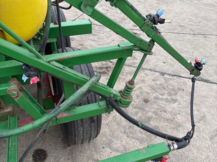 500-gallon-pull-type-sprayer-image-23