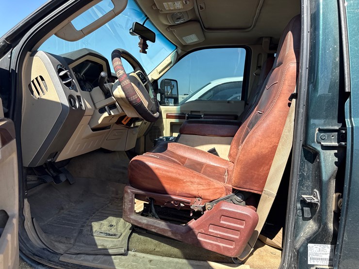 2008-ford-f250-king-ranch-image-29