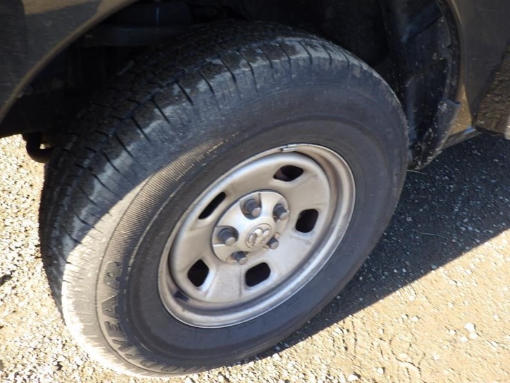 2016-dodge-1500-image-13