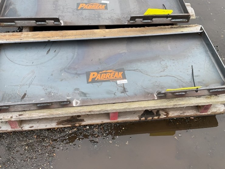 2025-pabreak-skid-steer-plate-(new)-image-1
