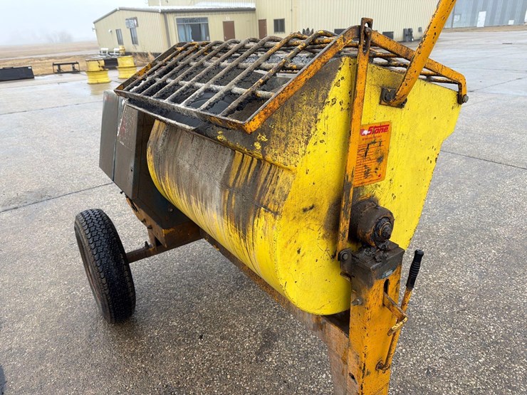 stone-3ft-gas-powered-portable-cement-mixer-image-8