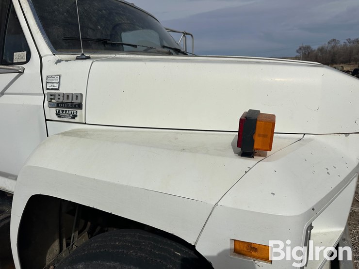 1994-ford-f800-image-19