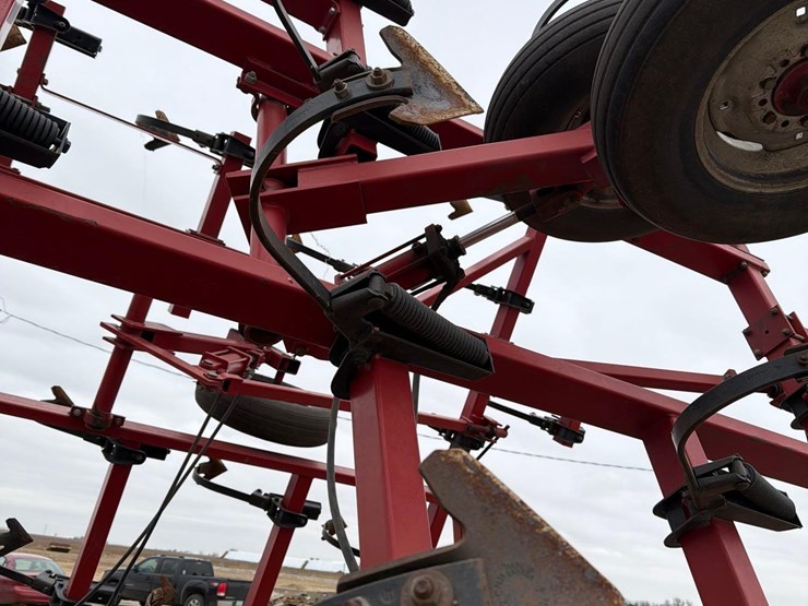 case-ih-4800-image-27